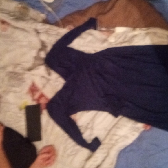 Dress - Picture 2 of 3